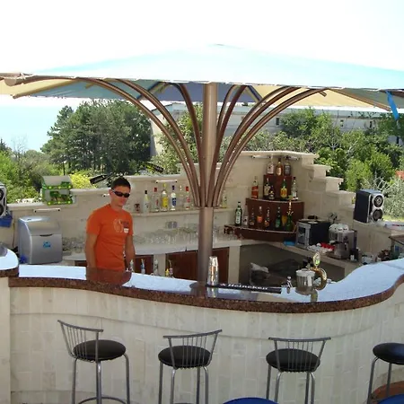 Hotel Fiesta